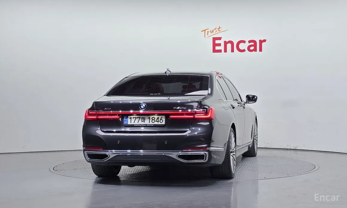 Фото 4 - BMW 7 Series