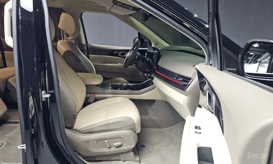 Фото 11 - Kia Carnival