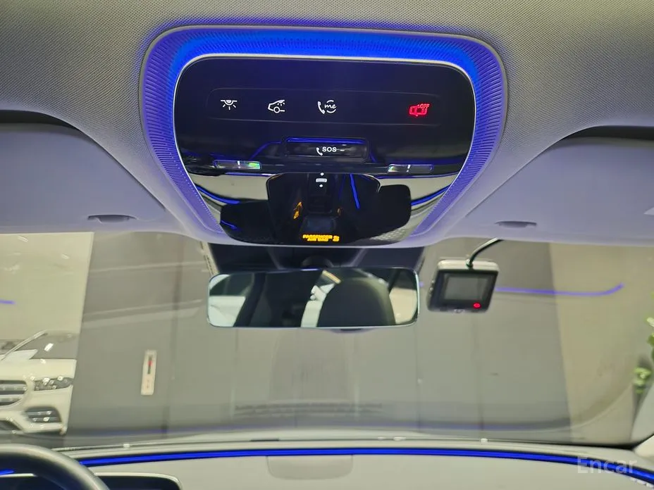 Фото 12 - Mercedes-Benz E-Class