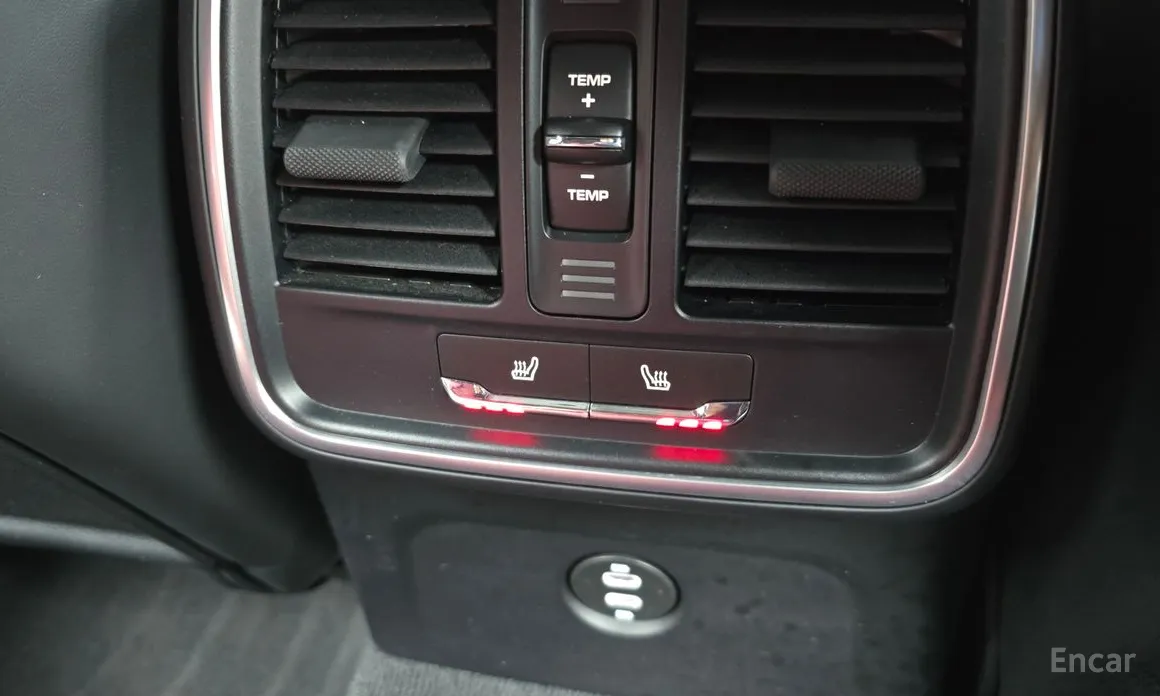 Фото 18 - Porsche Macan