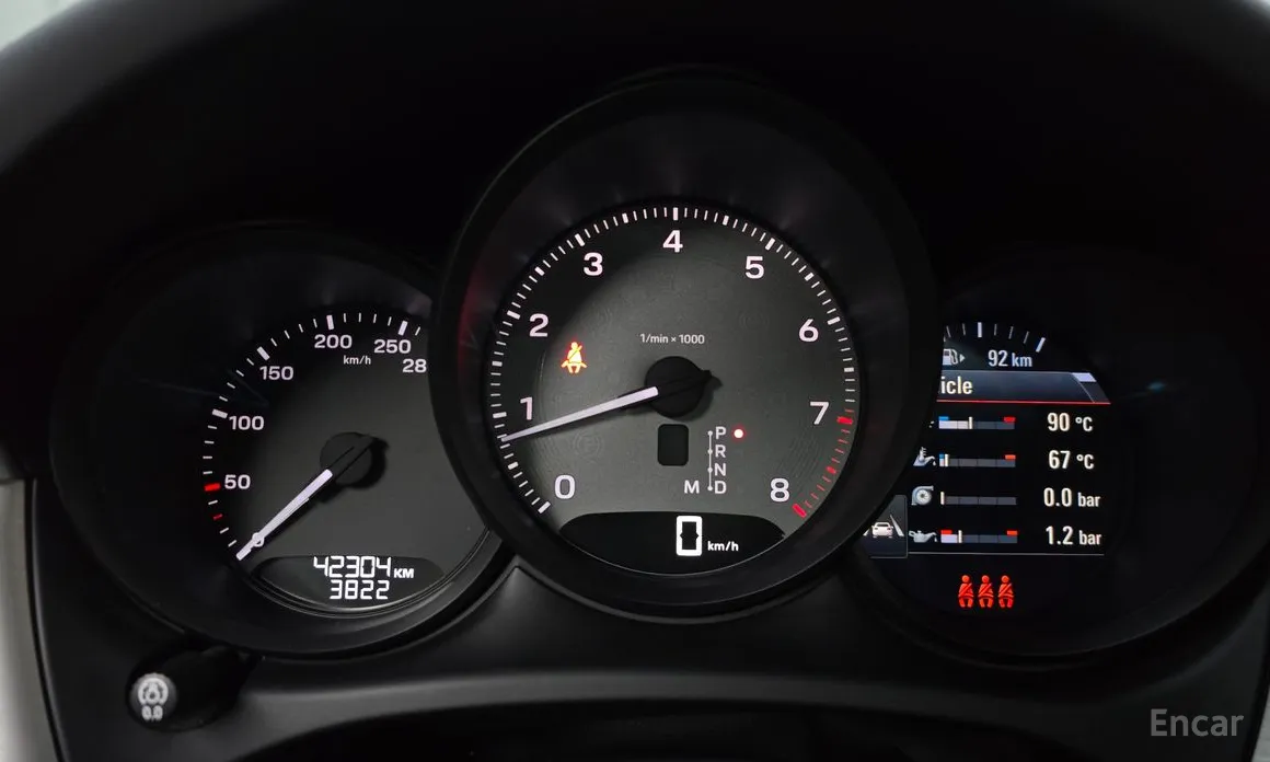 Фото 8 - Porsche Macan