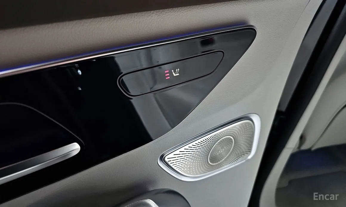 Фото 17 - Mercedes-Benz EQE