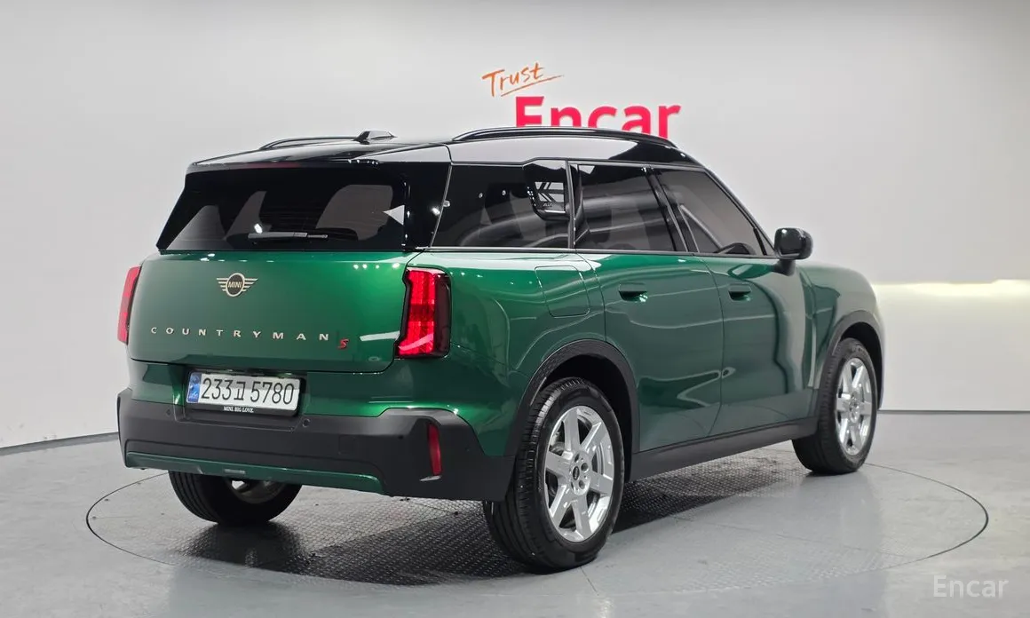 Фото 2 - Mini Countryman