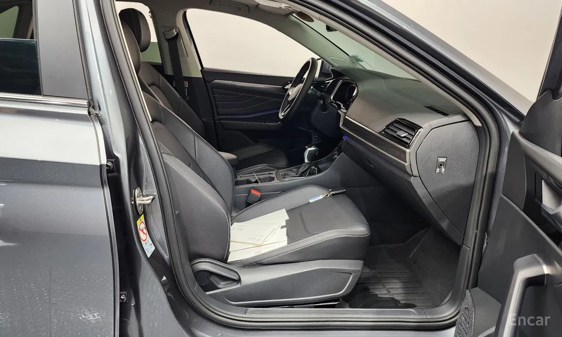 Фото 11 - Volkswagen Jetta