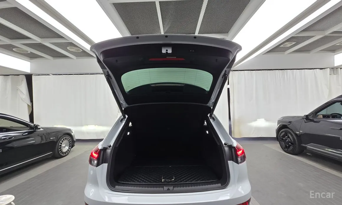 Фото 20 - Audi Q4 e-tron