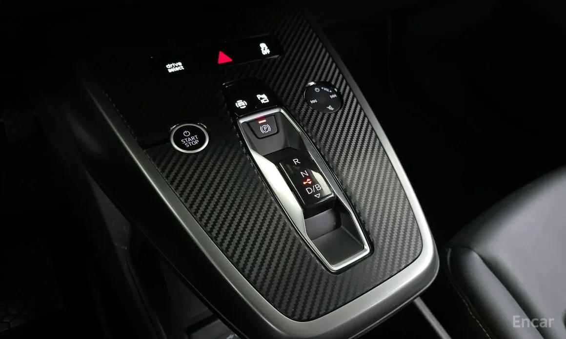 Фото 9 - Audi Q4 e-tron