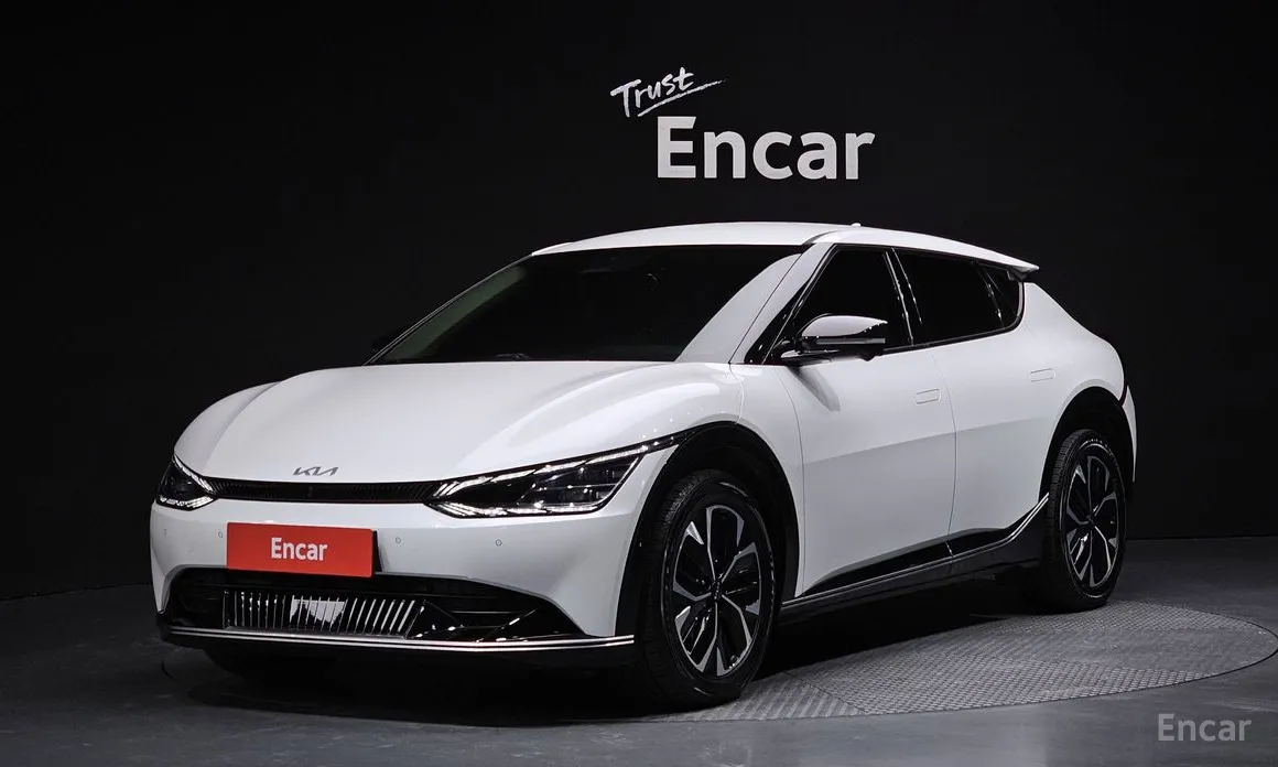 Фото 1 - Kia EV6