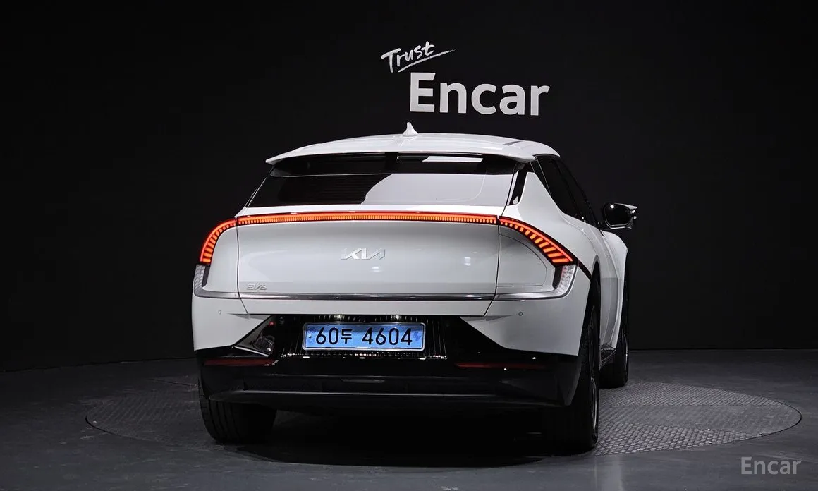 Фото 4 - Kia EV6