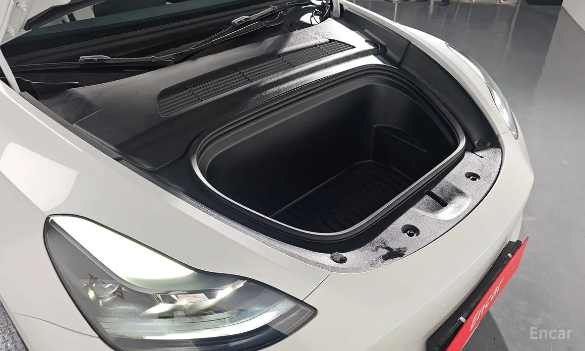 Фото 6 - Tesla Model Y