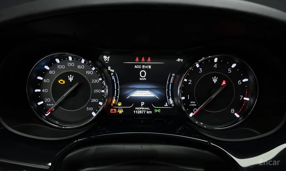 Фото 8 - Maserati Quattroporte