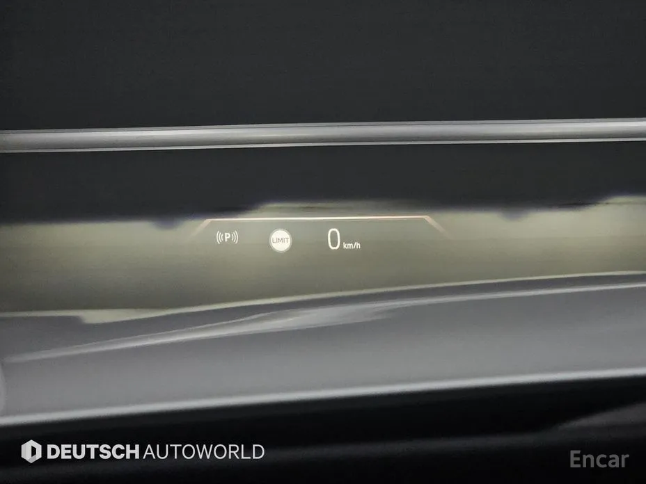 Фото 18 - BMW 7 Series