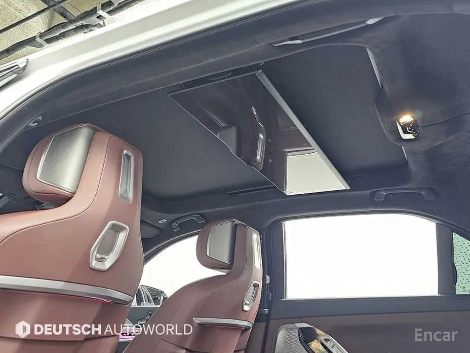 Фото 19 - BMW 7 Series