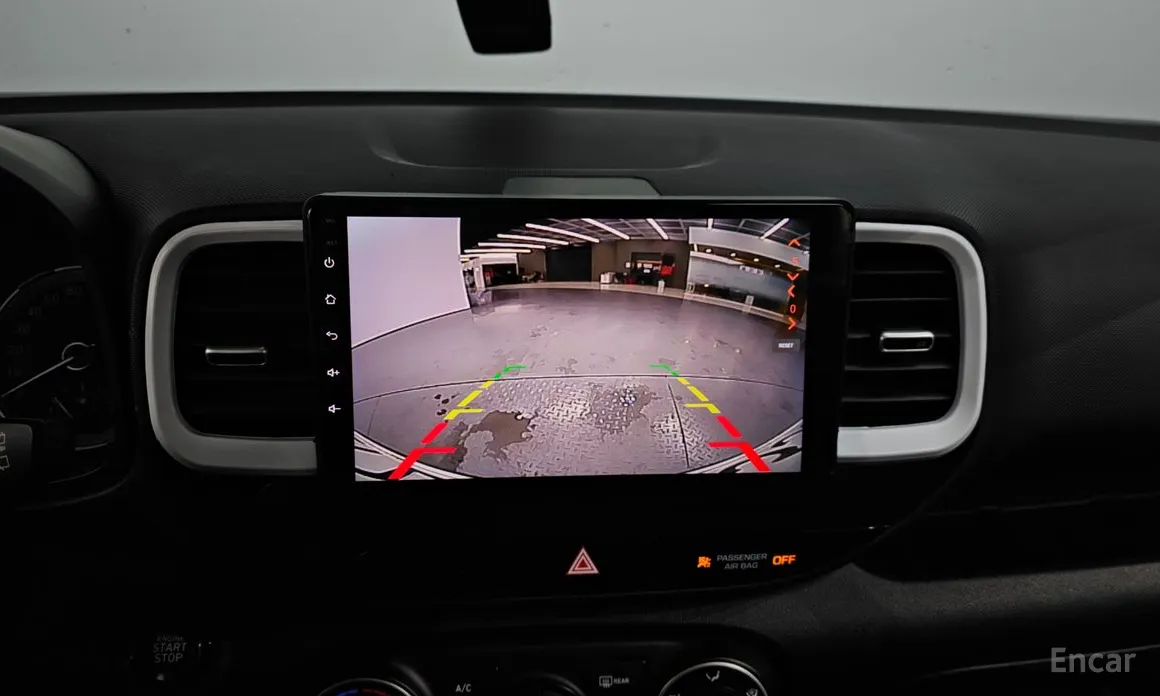 Фото 16 - Hyundai Venue