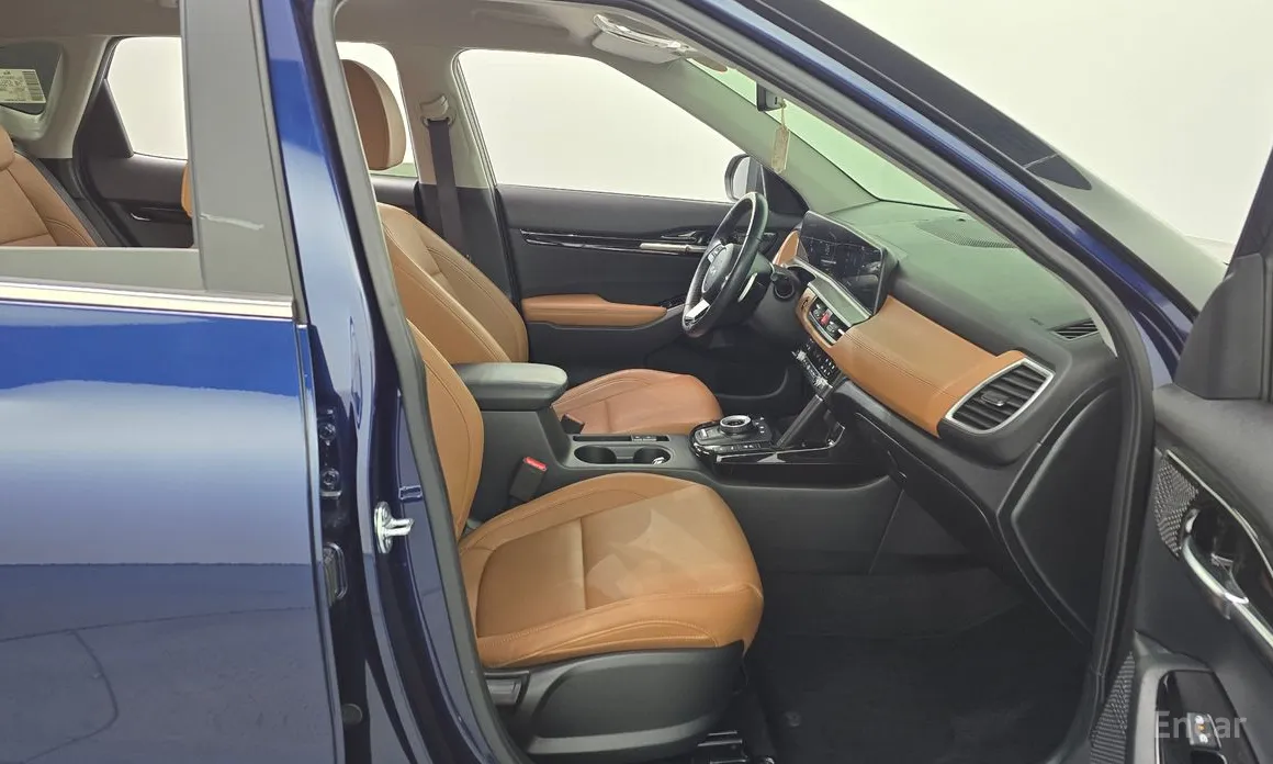 Фото 11 - Kia Seltos