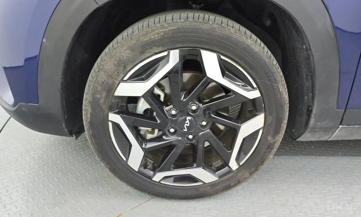 Фото 5 - Kia Seltos