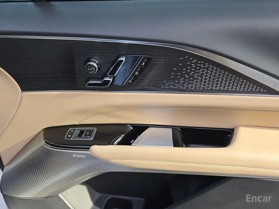 Фото 13 - Cadillac Lyriq