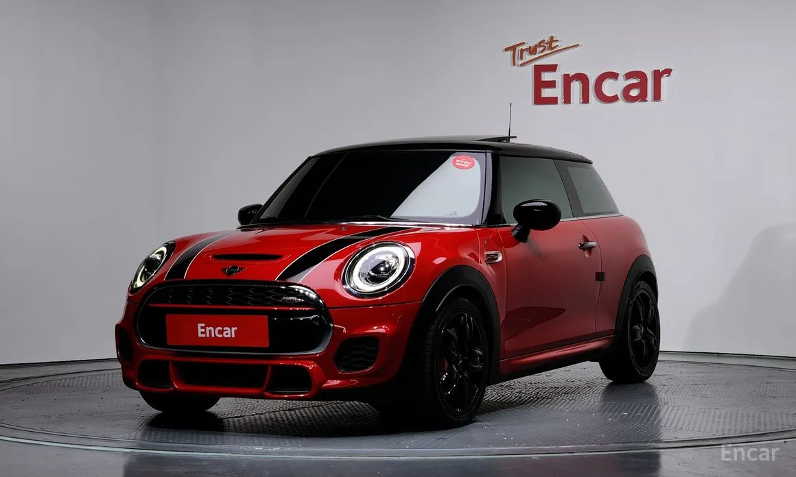 Фото 1 - Mini Cooper