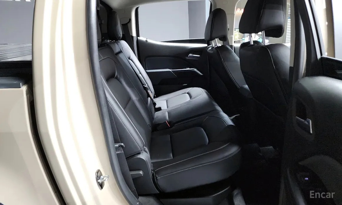 Фото 12 - Chevrolet Colorado