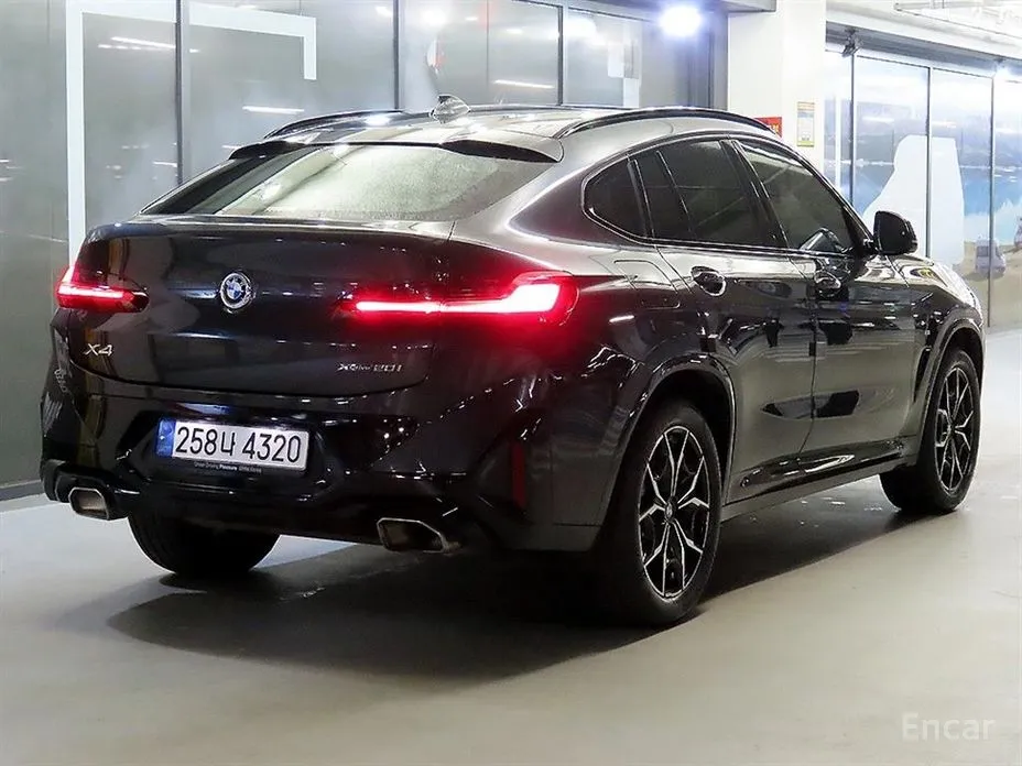 Фото 4 - BMW X4