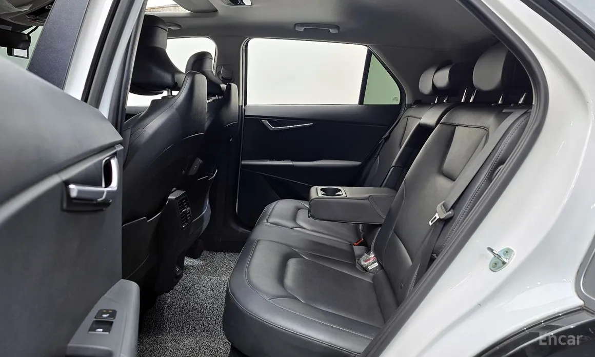 Фото 12 - Kia Niro