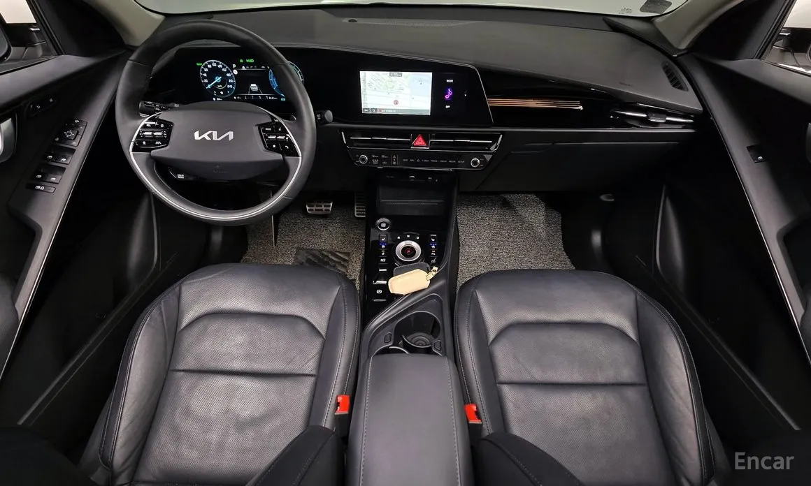 Фото 7 - Kia Niro