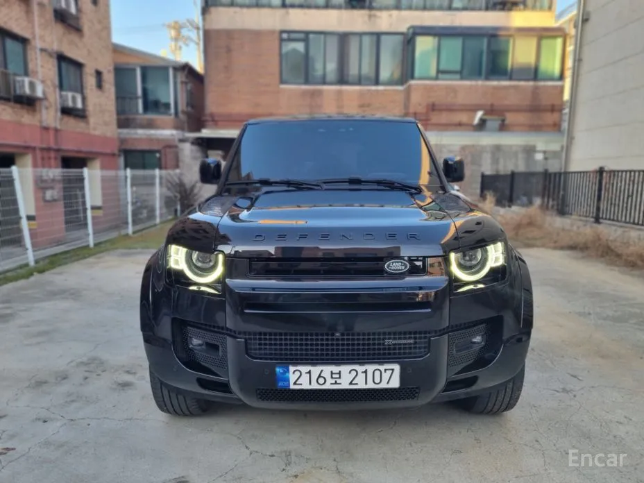 Фото 1 - Land Rover Defender