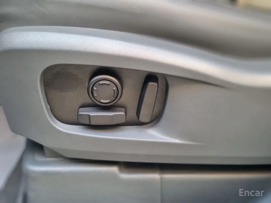 Фото 11 - Land Rover Defender