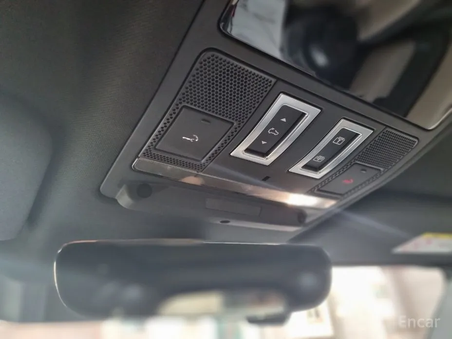 Фото 13 - Land Rover Defender