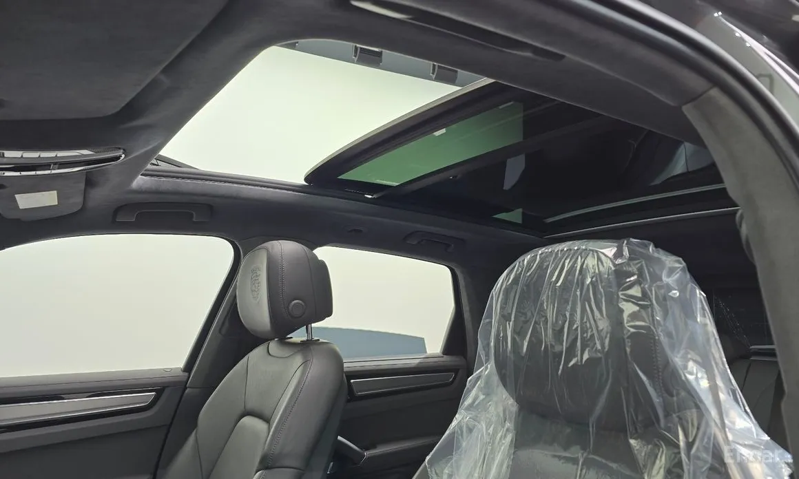 Фото 19 - Porsche Cayenne