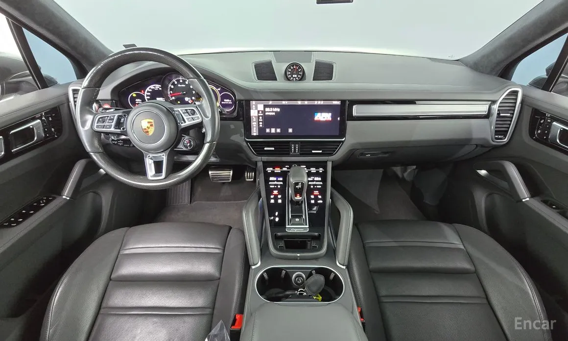 Фото 7 - Porsche Cayenne