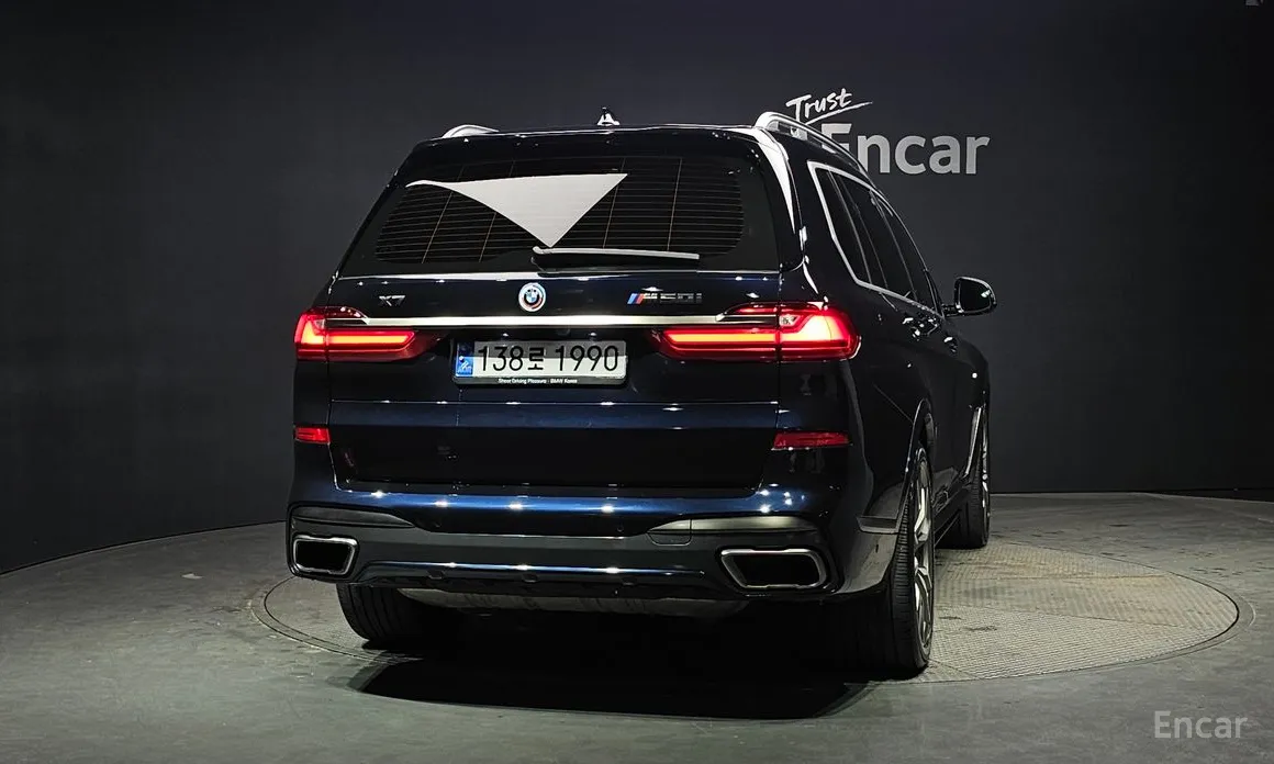 Фото 4 - BMW X7