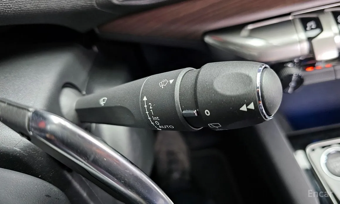 Фото 15 - Peugeot 5008