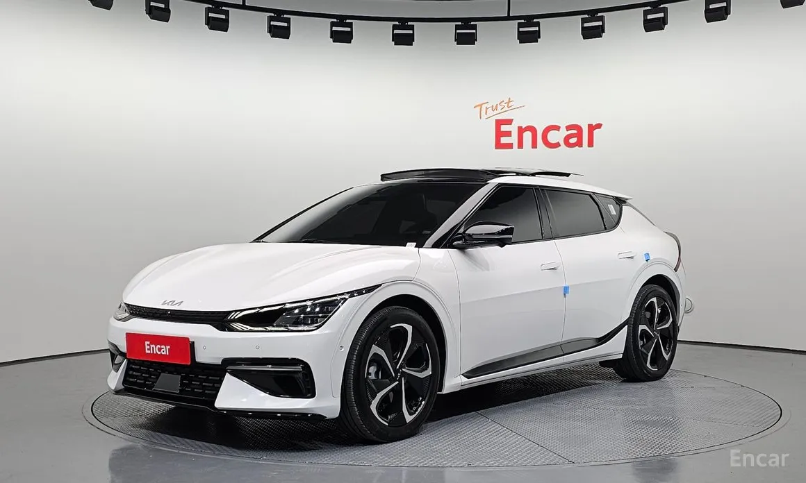 Фото 1 - Kia EV6