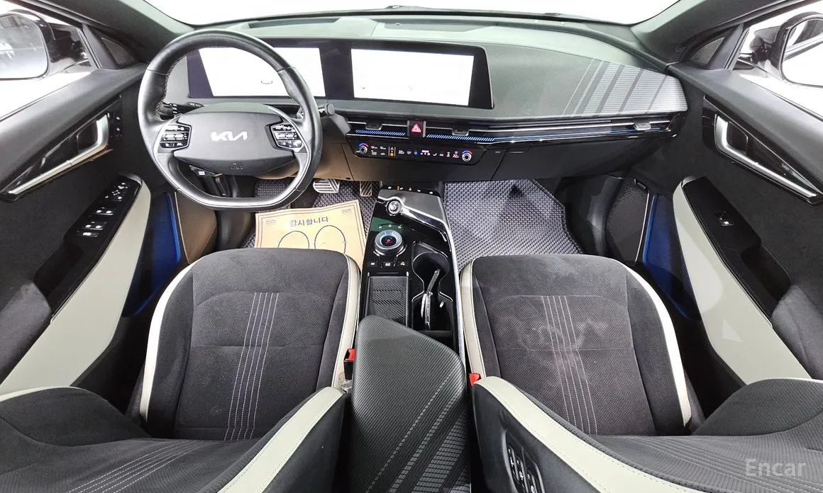 Фото 7 - Kia EV6