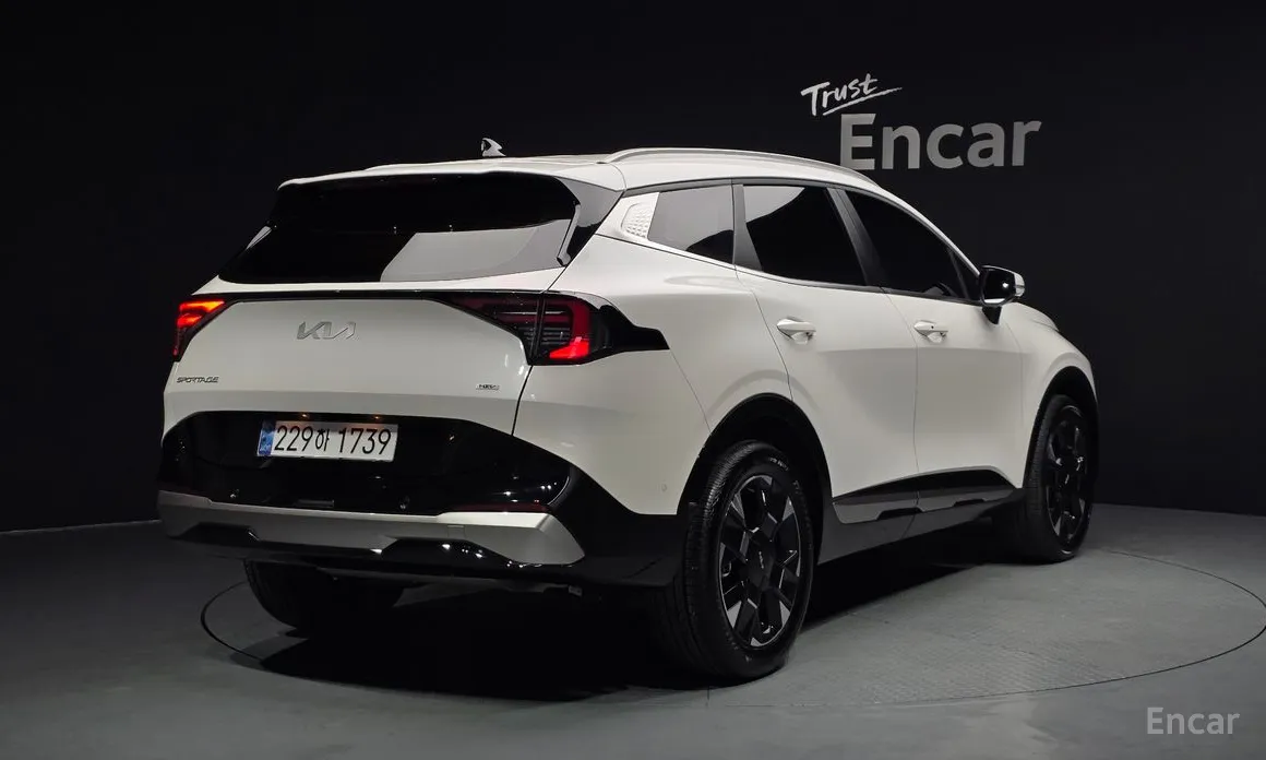 Фото 2 - Kia Sportage