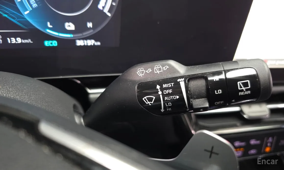 Фото 18 - Kia Niro