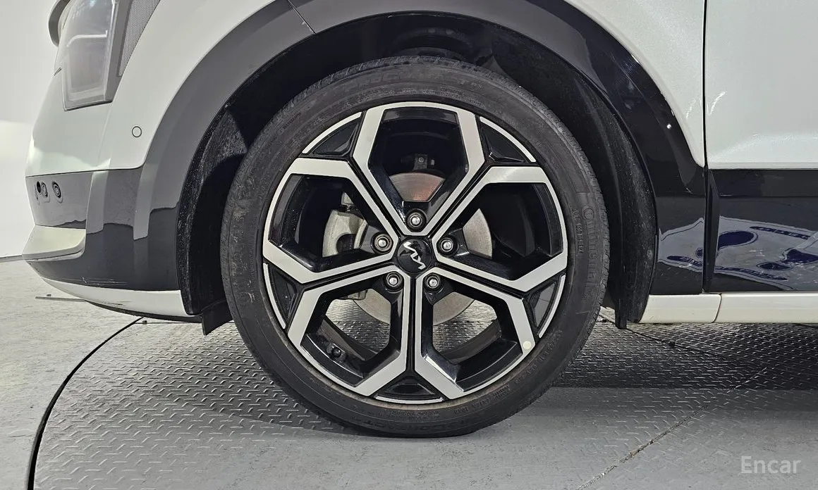 Фото 5 - Kia Niro