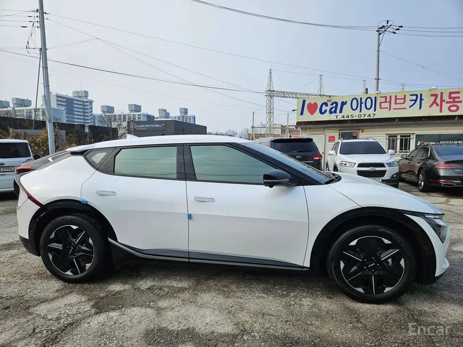 Фото 6 - Kia EV6