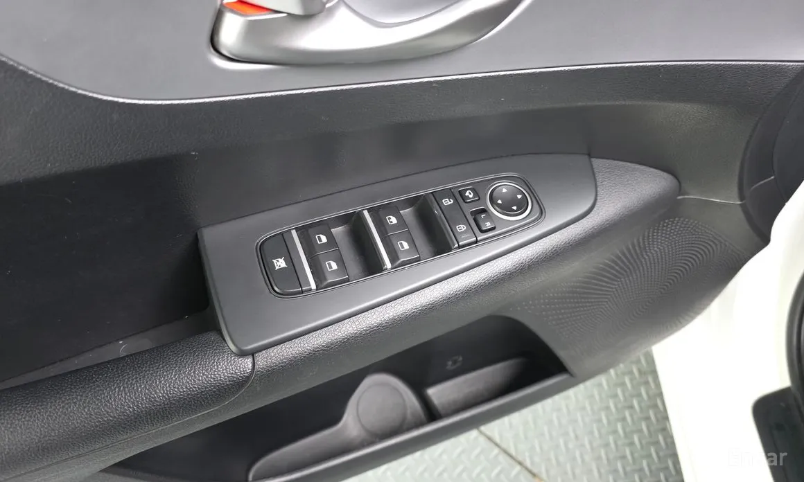 Фото 18 - Kia K3