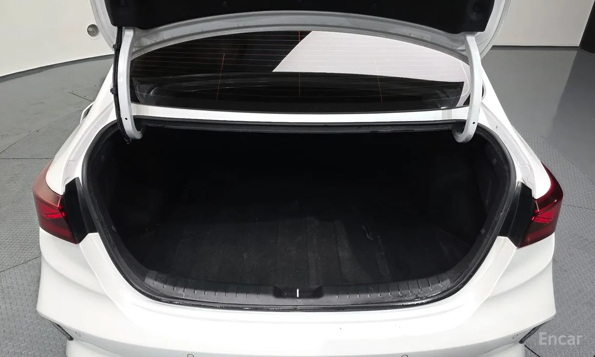 Фото 20 - Kia K3