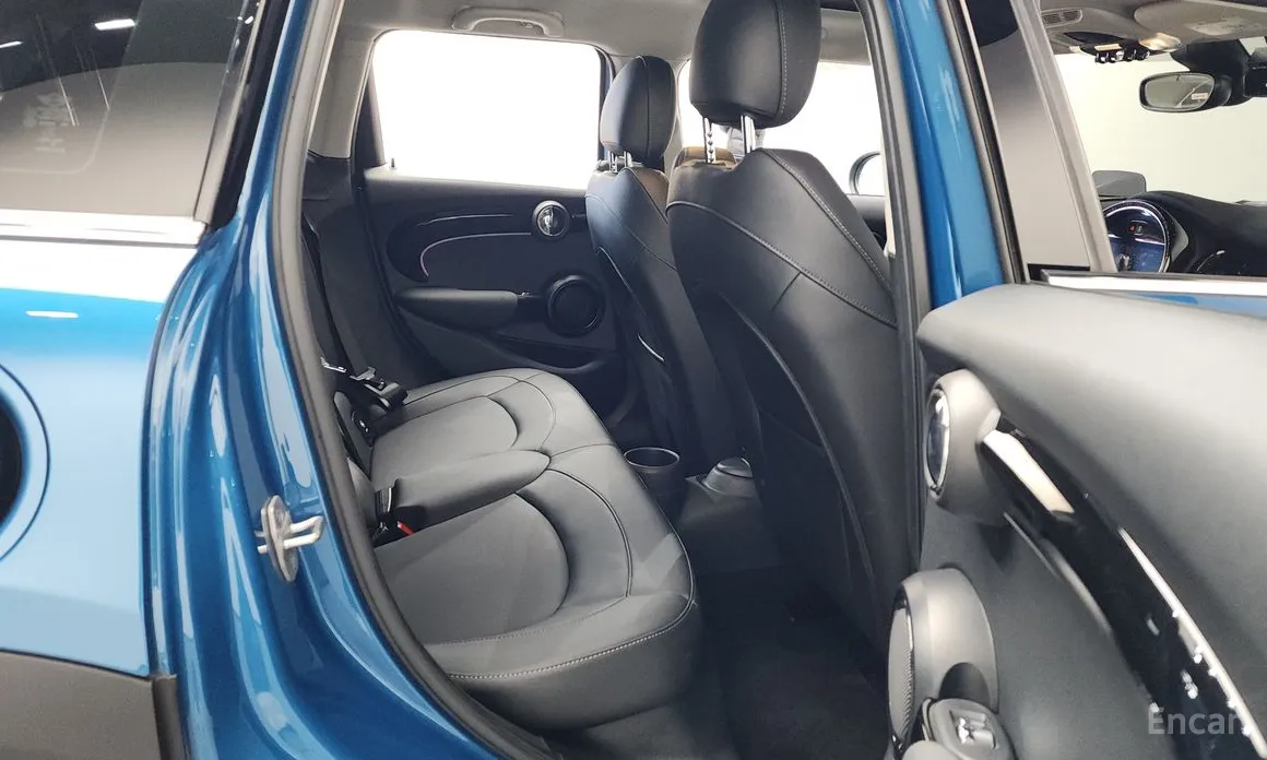 Фото 12 - Mini Cooper