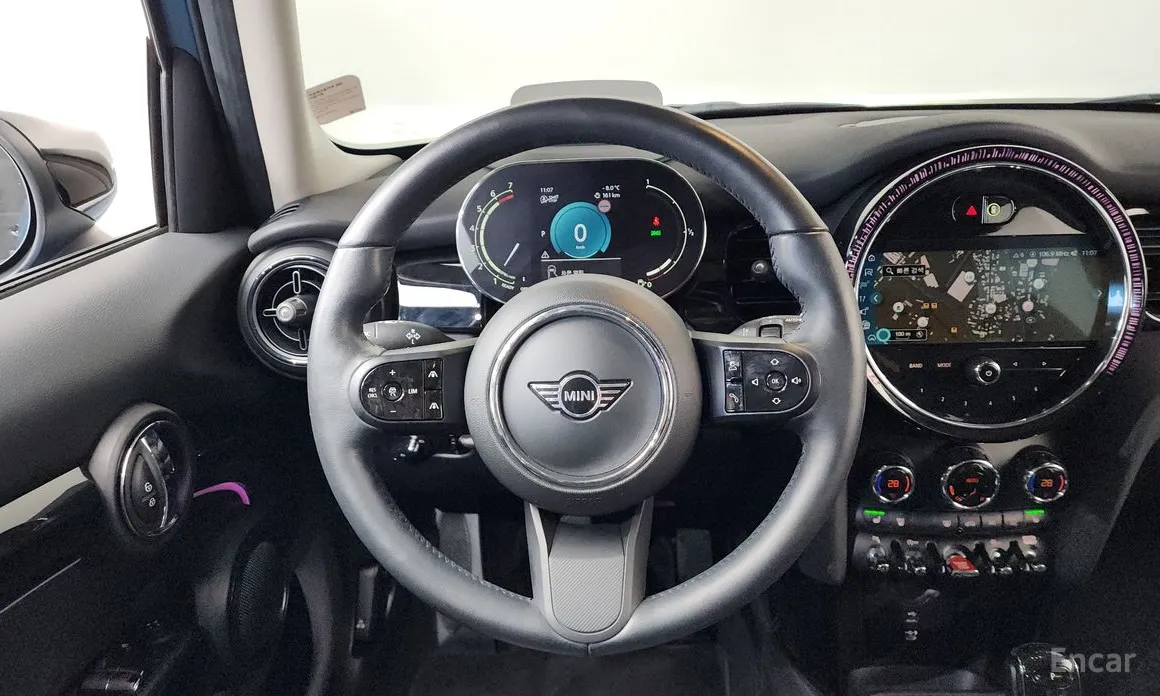 Фото 13 - Mini Cooper