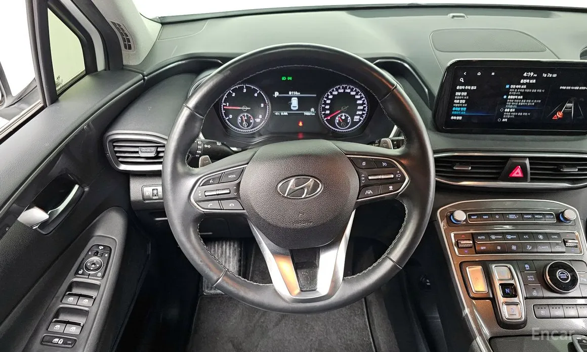 Zdjęcie 13 - Hyundai Santa Fe