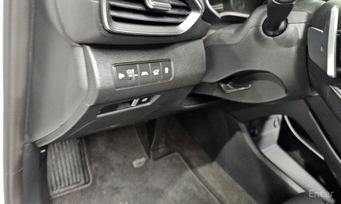 Zdjęcie 17 - Hyundai Santa Fe