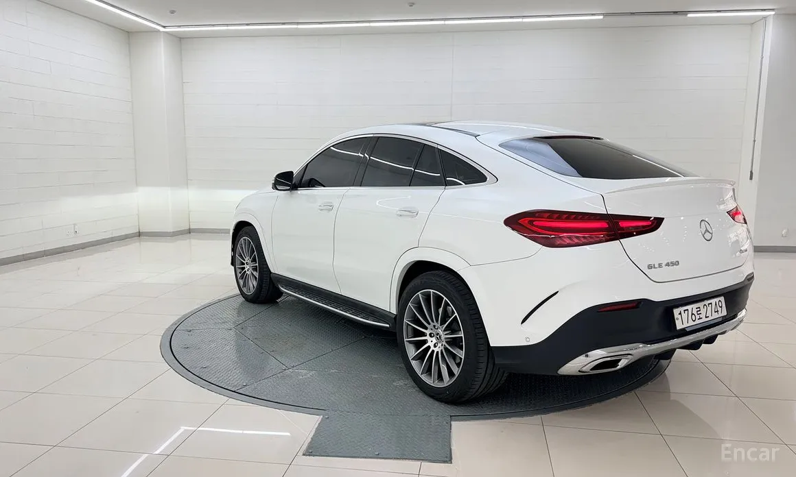 Фото 3 - Mercedes-Benz GLE-Class