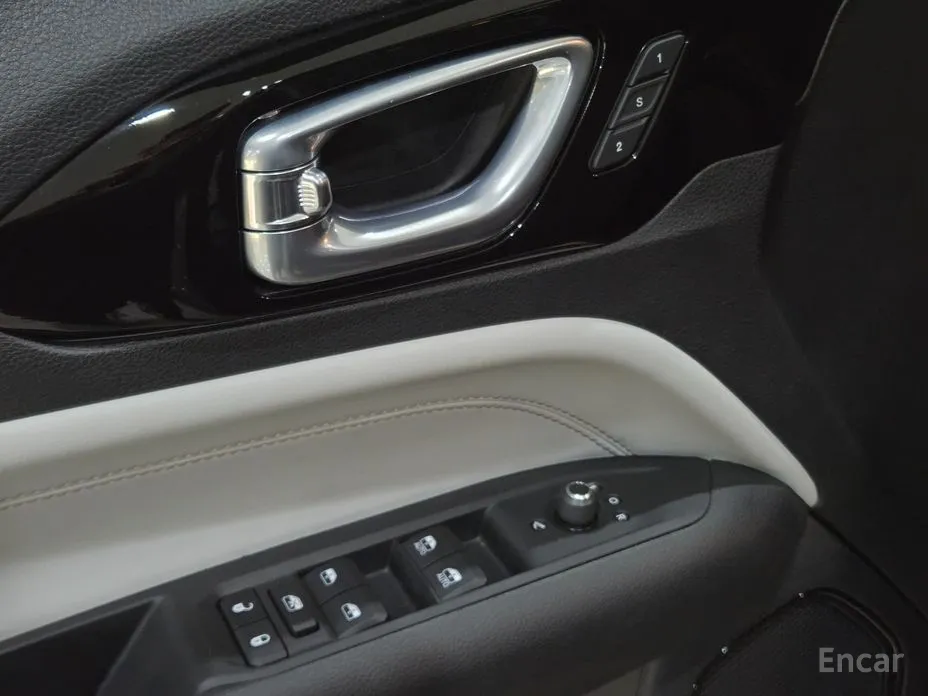 Фото 15 - Jeep Compass