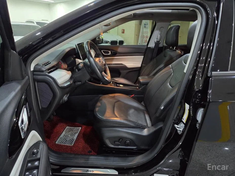 Фото 6 - Jeep Compass