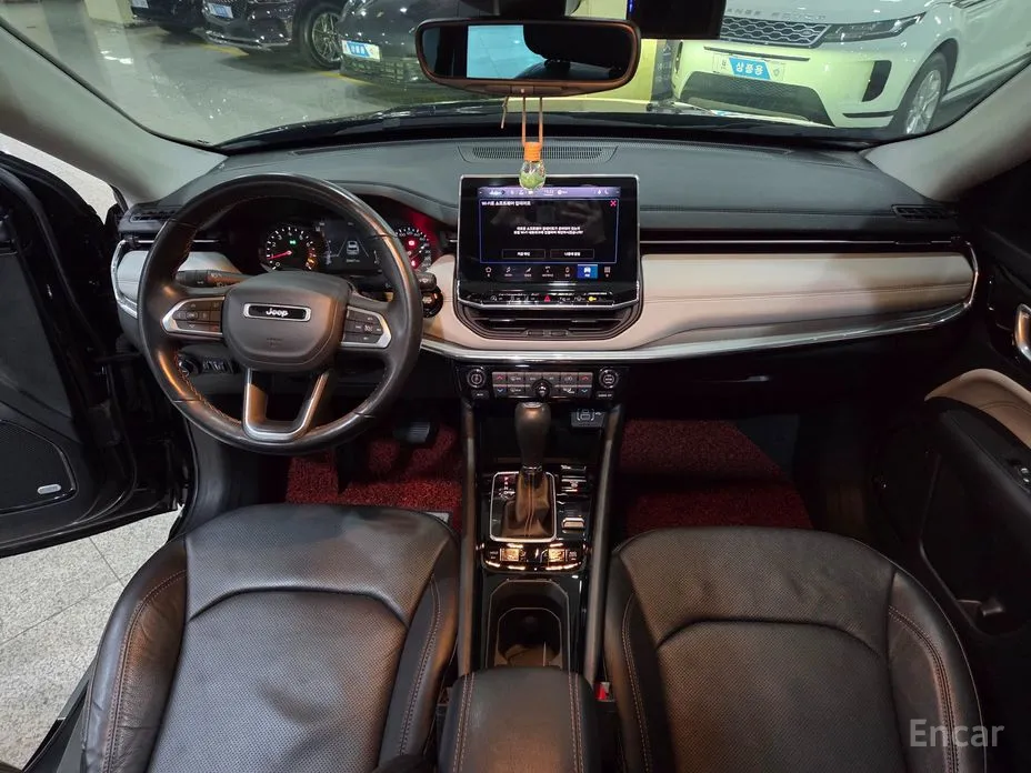 Фото 8 - Jeep Compass