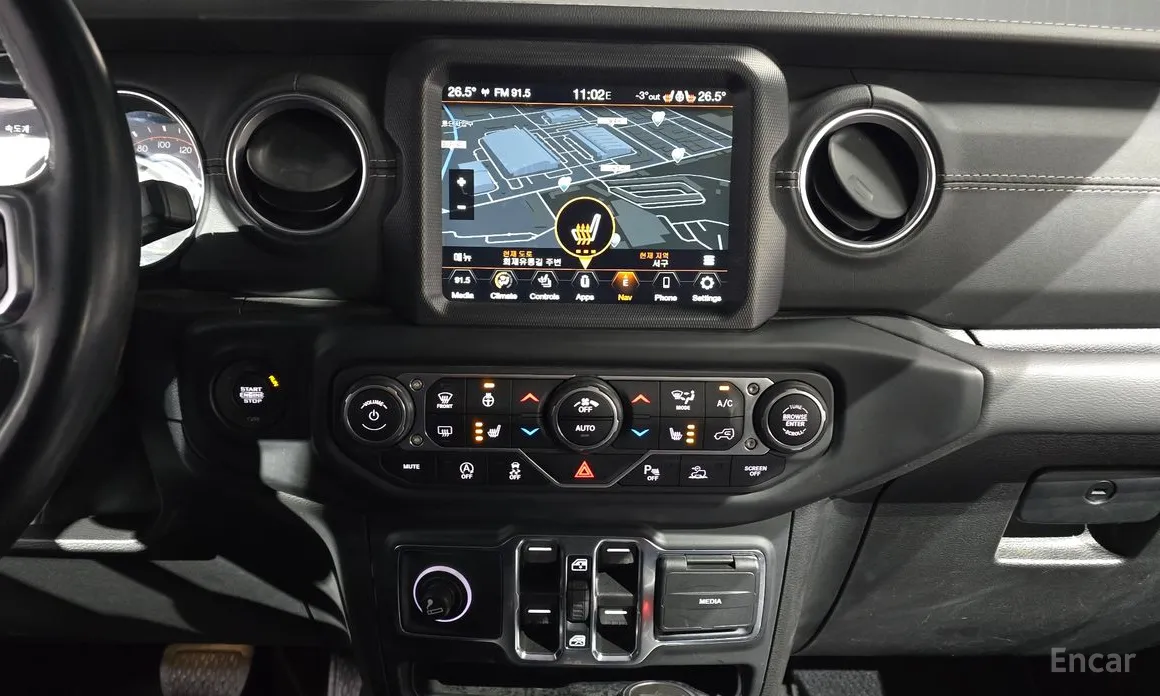 Фото 14 - Jeep Wrangler