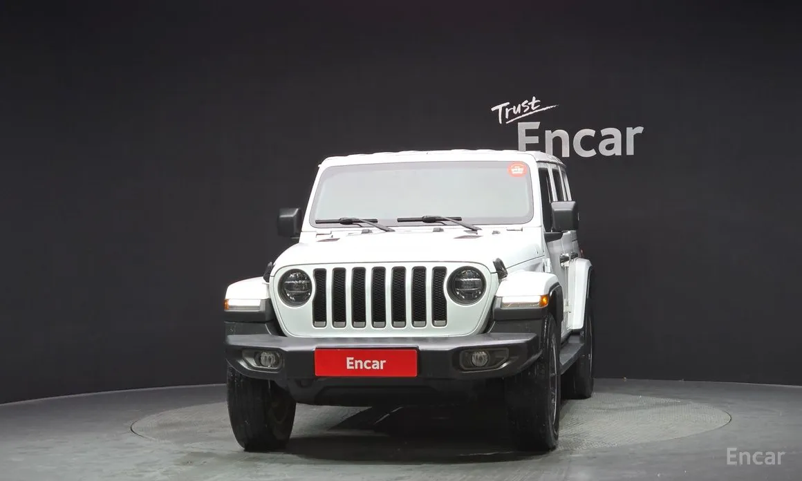 Фото 3 - Jeep Wrangler